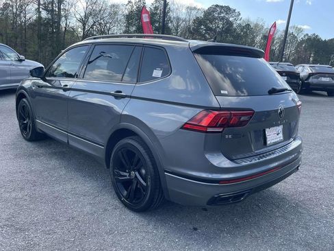 Used 2024 Volkswagen Tiguan SE R-Line image 5