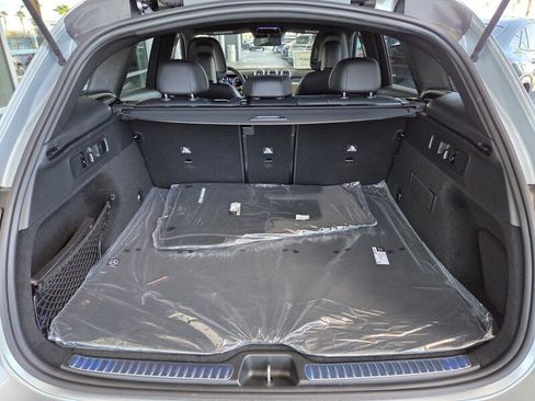 New 2025 Mercedes-Benz GLC 300 image 15