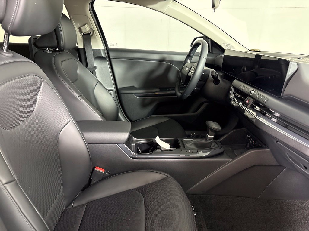 New 2026 Kia K4 EX FWD image 14