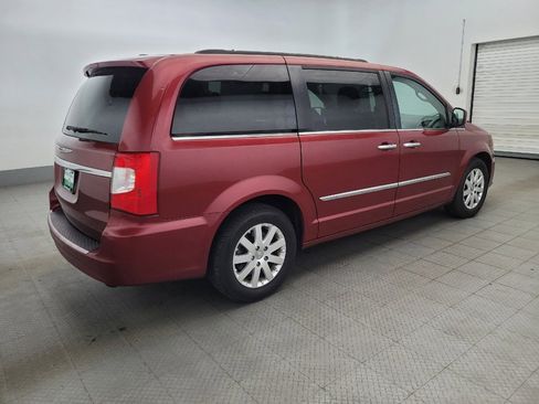 Used 2014 Chrysler Town & Country Touring w/ Driver Convenience Group image 10