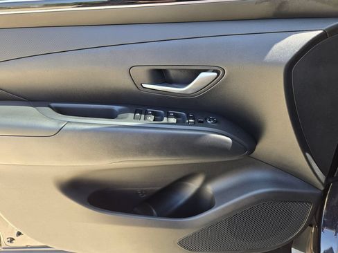 Used 2024 Hyundai Tucson SEL FWD image 19
