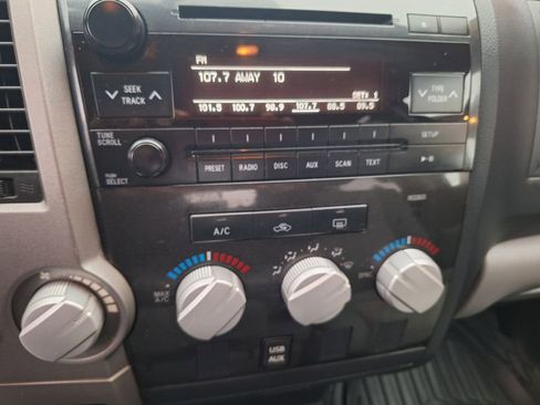 Used 2013 Toyota Tundra 2WD CrewMax image 12