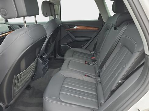 Used 2023 Audi Q5 2.0T Premium Plus AWD/4WD image 17