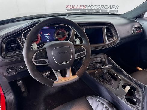 Used 2023 Dodge Challenger SRT Hellcat RWD image 9