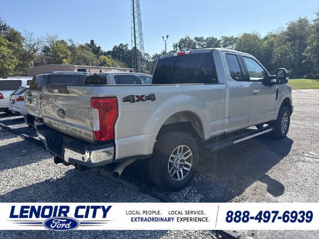 Used 2017 Ford F250 Lariat AWD/4WD image 3