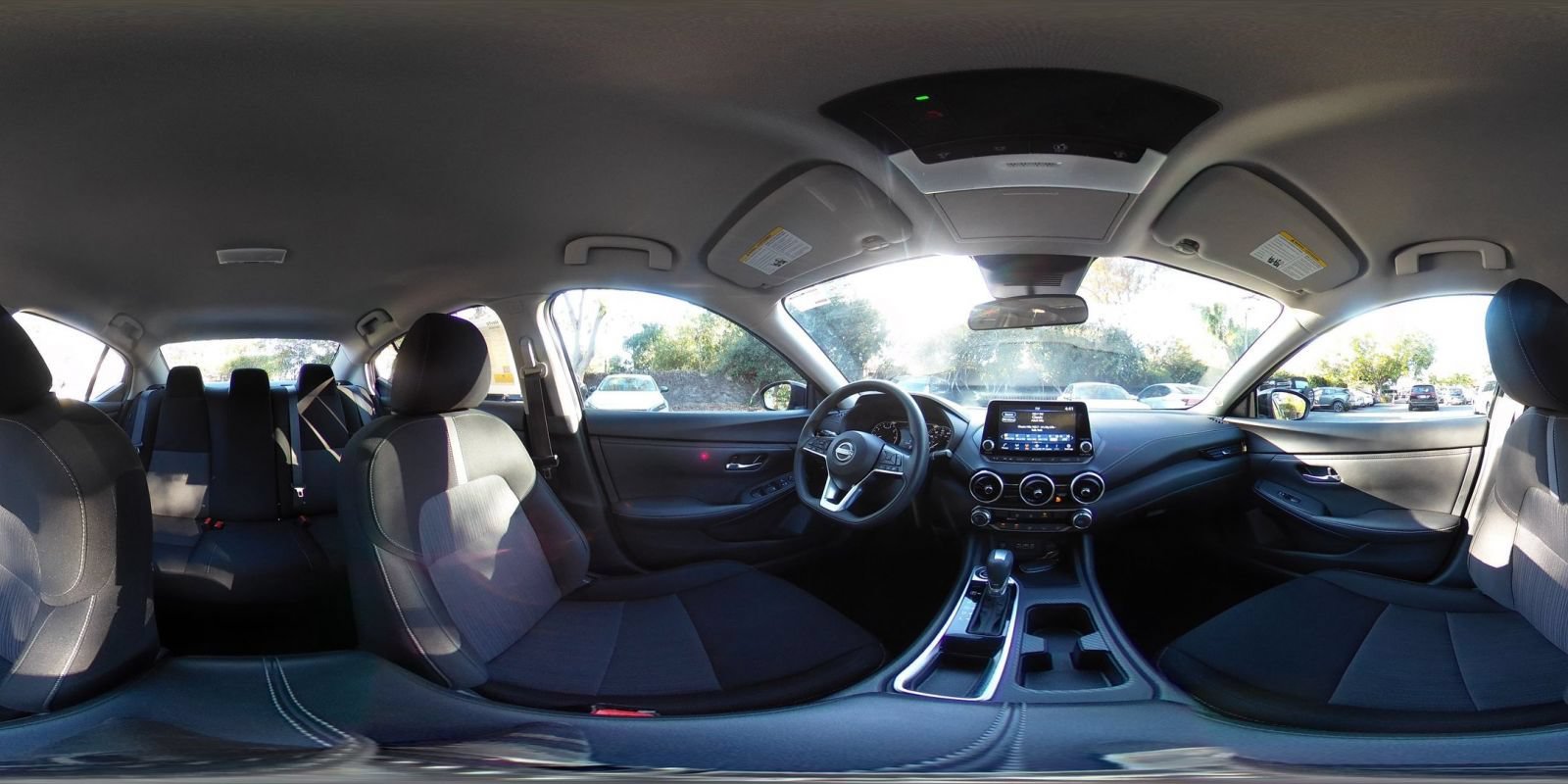 Used 2025 Nissan Sentra SV FWD image 39