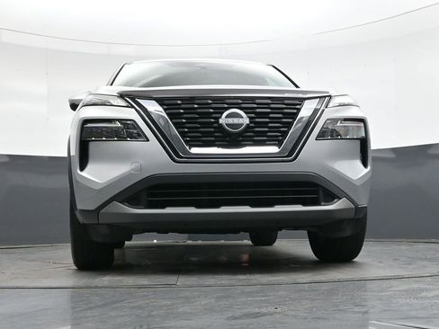 Used 2022 Nissan Rogue SV image 41