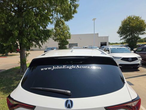 Used 2026 Acura MDX w/ Technology Package FWD image 5