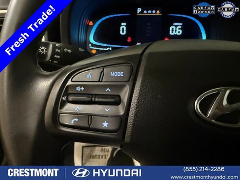 Certified 2023 Hyundai Venue SEL image 33
