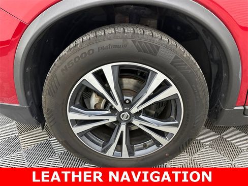 Used 2017 Nissan Rogue SL image 13