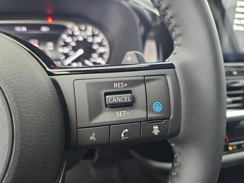 New 2025 Nissan Pathfinder SL image 20