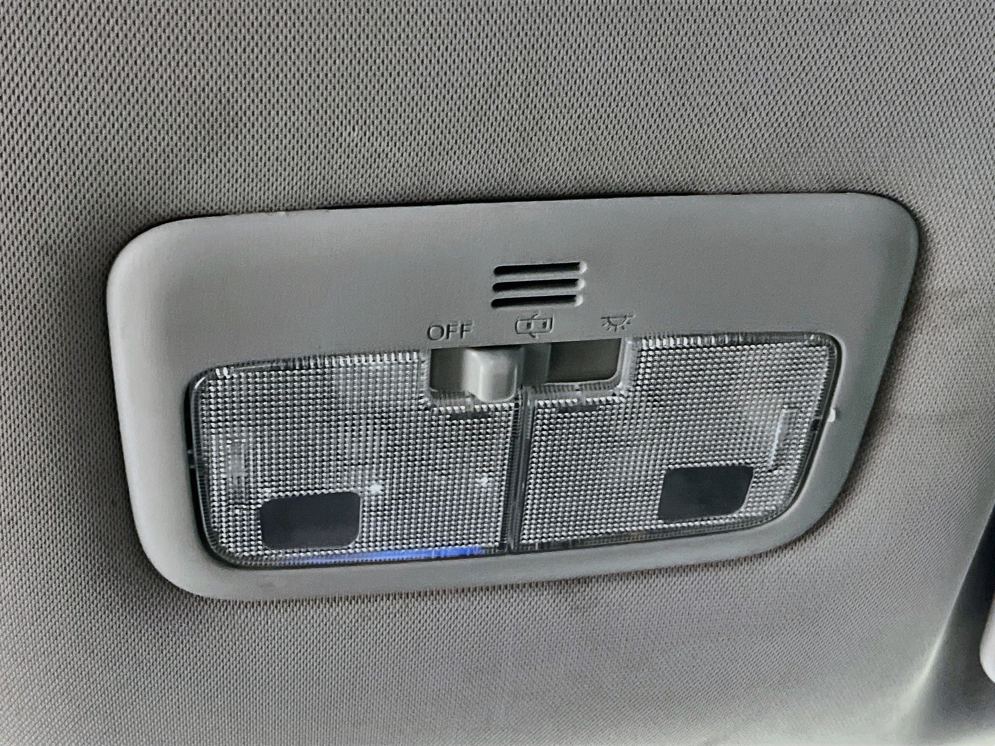 Used 2014 Toyota Corolla L FWD image 20
