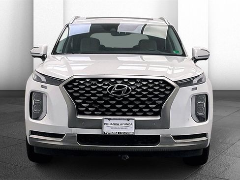 Used 2022 Hyundai Palisade Calligraphy image 2
