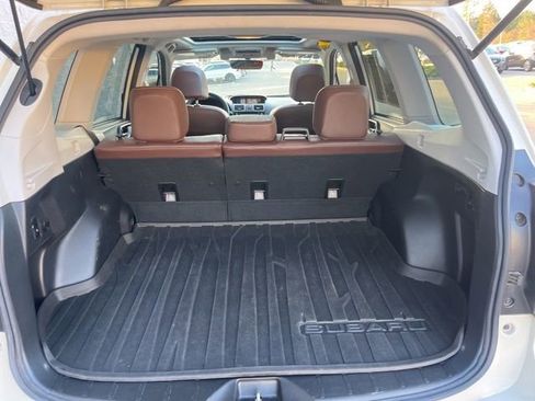 Used 2017 Subaru Forester 2.5i Touring image 32