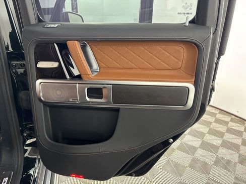 Certified 2025 Mercedes-Benz G 63 AMG 4MATIC image 9