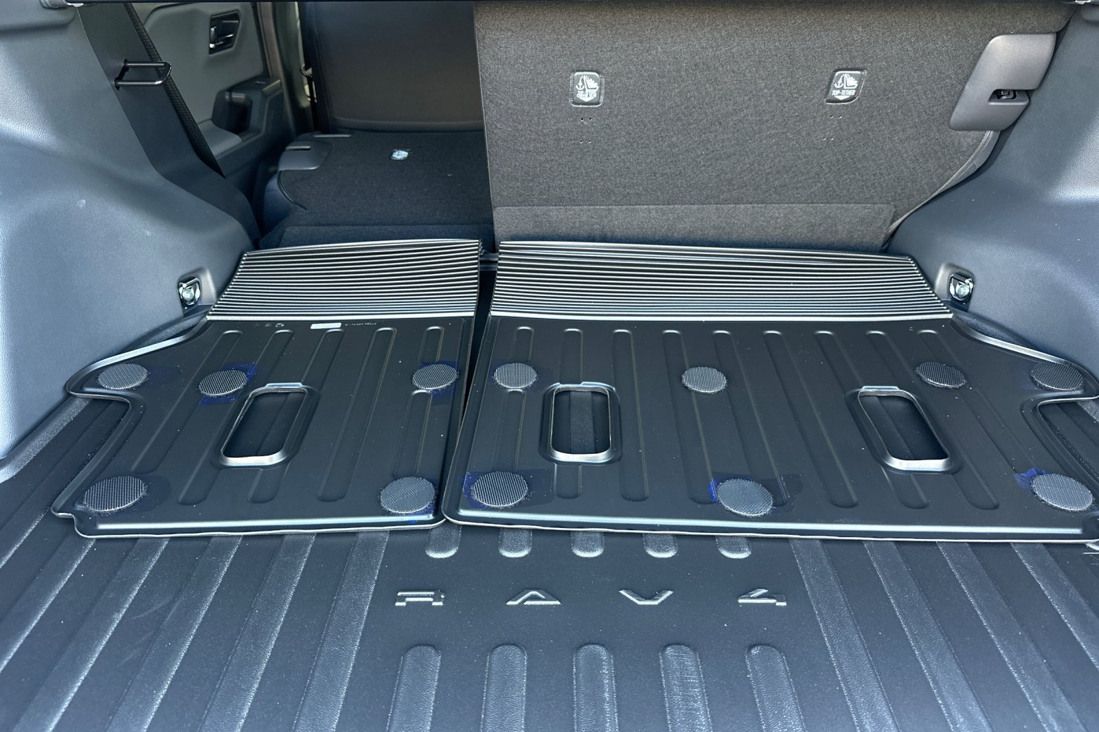 New 2026 Toyota RAV4 SE AWD/4WD image 17