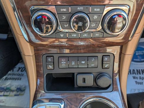 Used 2015 Buick Enclave Premium w/ Experience Buick Package image 19