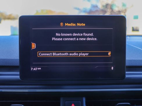 Used 2017 Audi A4 2.0T Premium Plus image 33