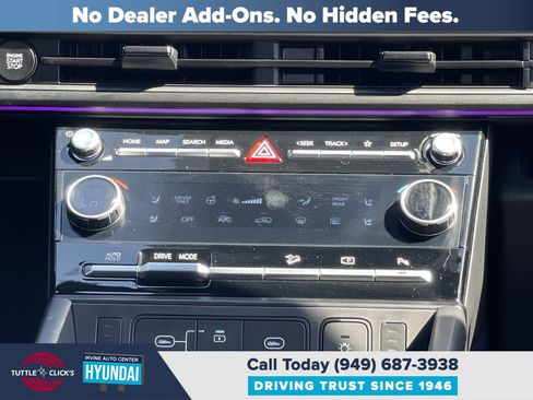 Certified 2025 Hyundai Santa Fe Calligraphy FWD image 13
