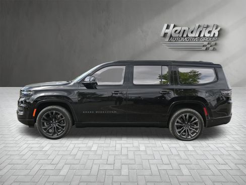 Used 2022 Jeep Grand Wagoneer Series II image 9