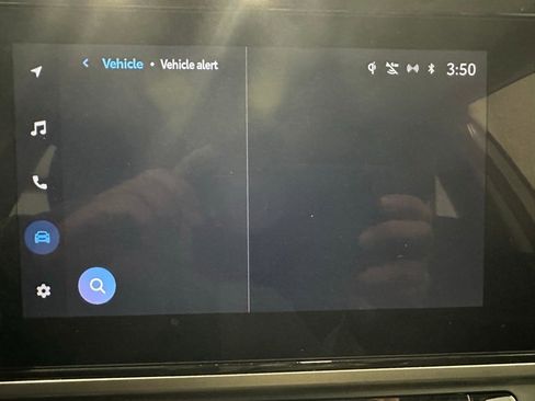 Used 2025 Toyota Camry LE image 34