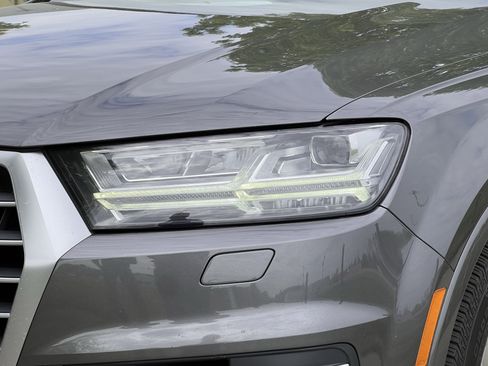 Used 2018 Audi Q7 3.0T Prestige w/ Prestige Package image 7