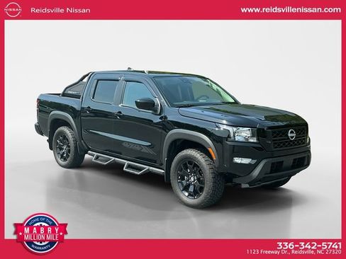 Used 2024 Nissan Frontier SV w/ Hardbody Edition AWD/4WD image 7