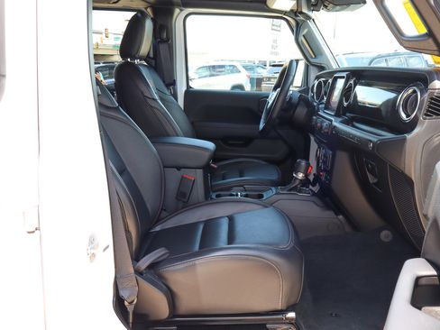 Used 2023 Jeep Wrangler Unlimited Rubicon 392 w/ Trailer Tow Package image 32