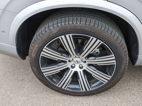 Used 2024 Volvo XC90 T8 Plus w/ Protection Package Premier AWD/4WD image 14