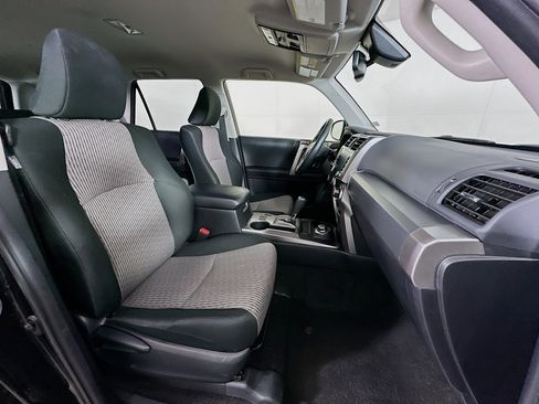 Used 2024 Toyota 4Runner SR5 image 29