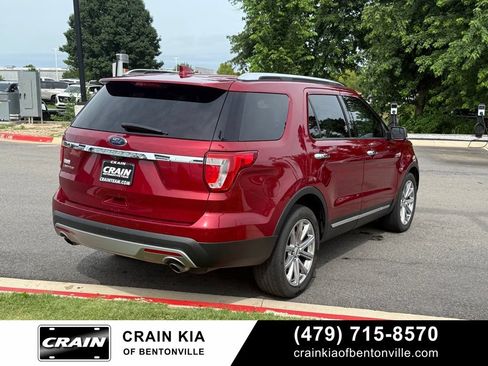 Used 2017 Ford Explorer Limited FWD image 7