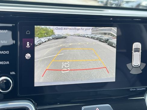 Used 2023 Kia Sorento SX image 33