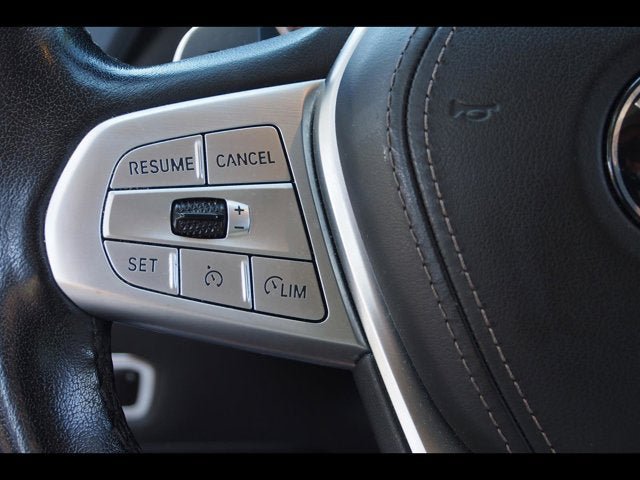 Used 2022 BMW X7 xDrive40i w/ Executive Package AWD/4WD image 22