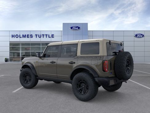 New 2026 Ford Bronco Badlands w/ Sasquatch Package AWD/4WD image 4