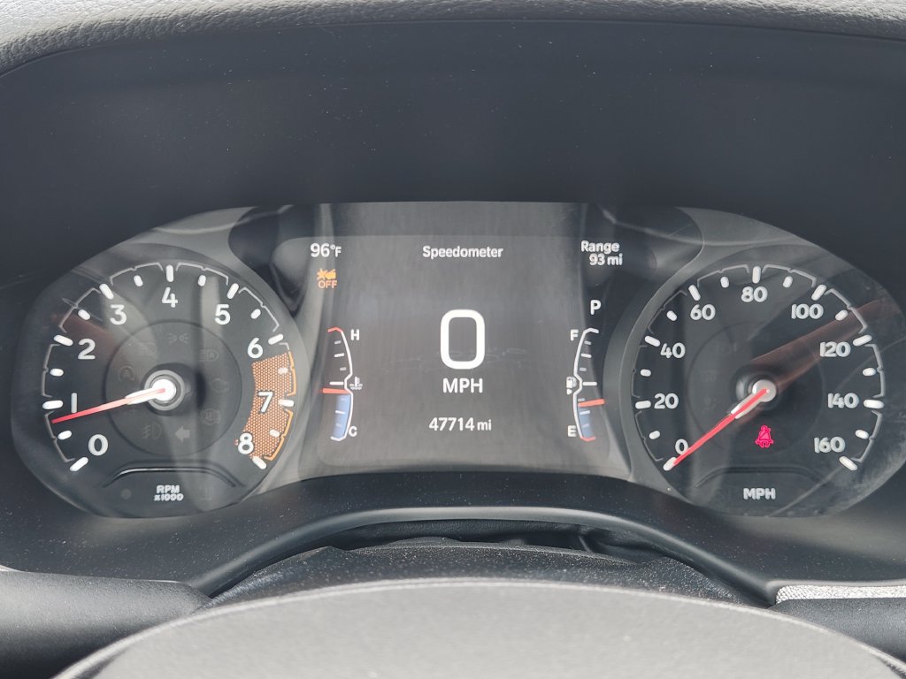 Used 2025 Jeep Compass Latitude AWD/4WD image 17