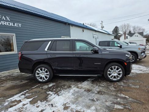 Used 2022 Chevrolet Tahoe High Country image 3