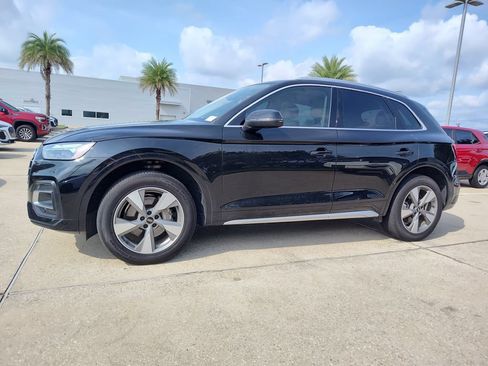 Used 2022 Audi Q5 2.0T Premium Plus w/ Premium Plus Package AWD/4WD image 3