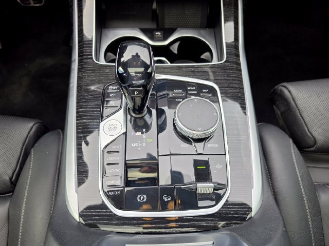 Used 2021 BMW X7 M50i AWD/4WD image 47