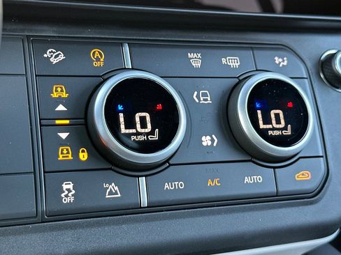 New 2026 Land Rover Defender 130 S image 18