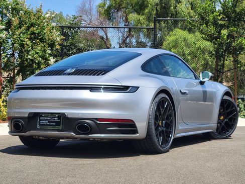 Certified 2022 Porsche 911 Carrera RWD image 7