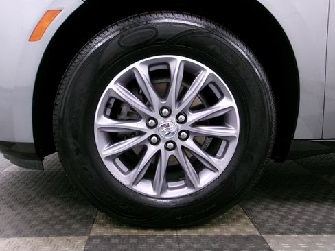 Certified 2024 Buick Enclave Premium image 17