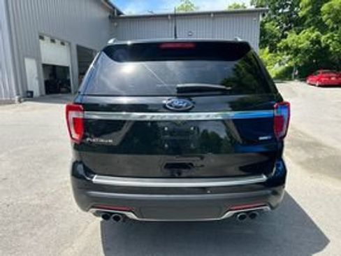 Used 2018 Ford Explorer Platinum AWD/4WD image 6