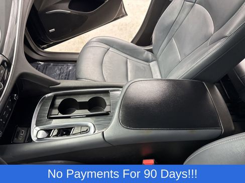 Used 2022 Buick Enclave Essence w/ Experience Buick Package AWD/4WD image 21