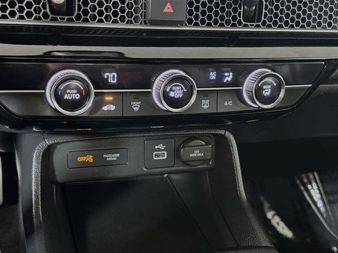 Used 2023 Honda Civic Sport image 15