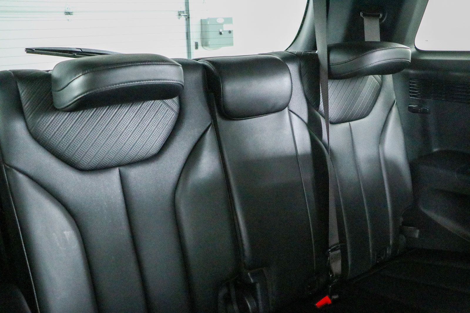 Used 2025 Hyundai Palisade SEL FWD image 29