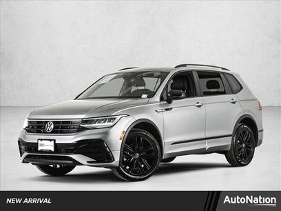 Used 2022 Volkswagen Tiguan SE R-Line