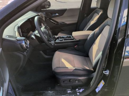 Certified 2025 Chevrolet Equinox ACTIV w/ Safety and Technology Package image 13