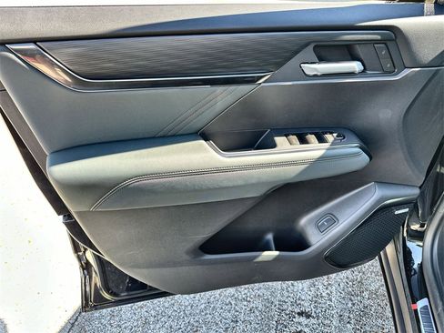 New 2026 GMC Acadia AT4 w/ Luxury Package image 21