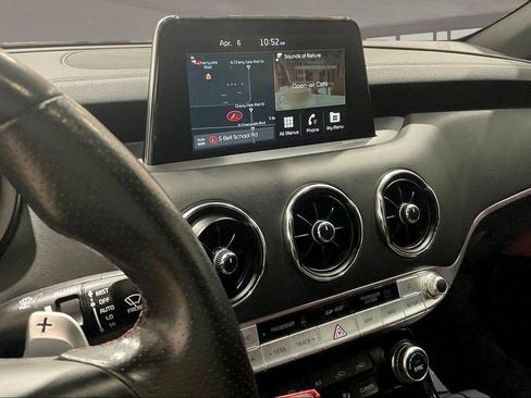 Used 2019 Kia Stinger GT1 image 6