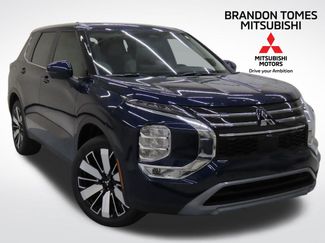 New 2025 Mitsubishi Outlander SE video 1